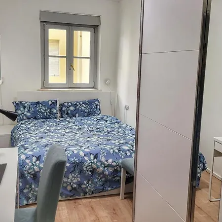Apartment 2-room Mountain View, Wifi Netflix Ac Lift