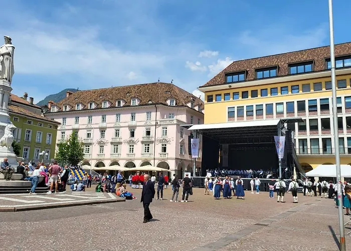 2-room Mountain View, Wifi Netflix Ac Lift * Bolzano