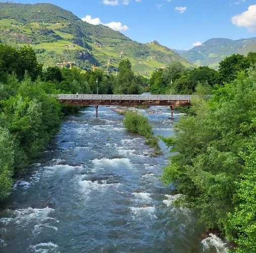 2-room Mountain View, Wifi Netflix Ac Lift * Больцано